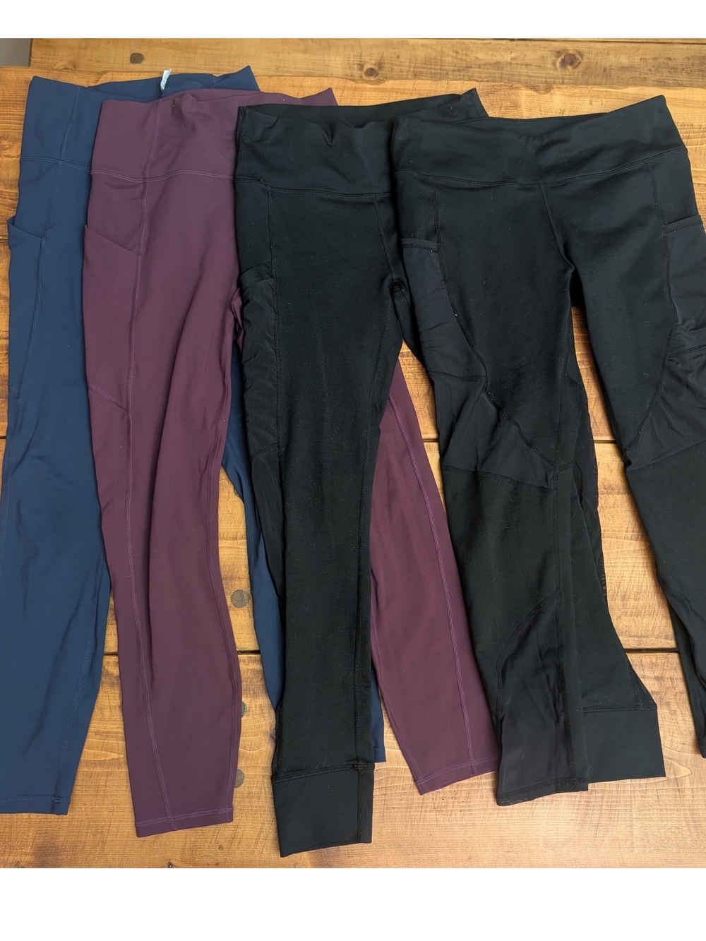 4 Fabletics Powerhold Leggings - Small Short length